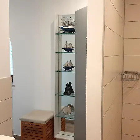 Geier Apartament *